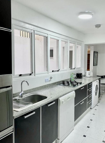 Ayacucho Al 2000. Zona Hotel Alvear, 4 Ambientes, Gran Recepción, Suite, Cochera, Recoleta