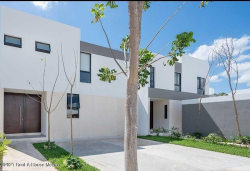 Imagen 2 de 9 de Casa En Venta En Cholul Merida 214842jl