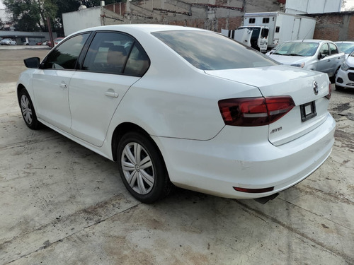Imagen 4 de 14 de Volkswagen Jetta 2018 2.0 Tiptronic At