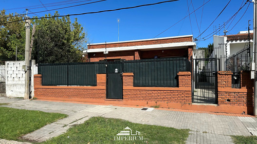 2 Casas En Un Padrón Único, Malvin. 