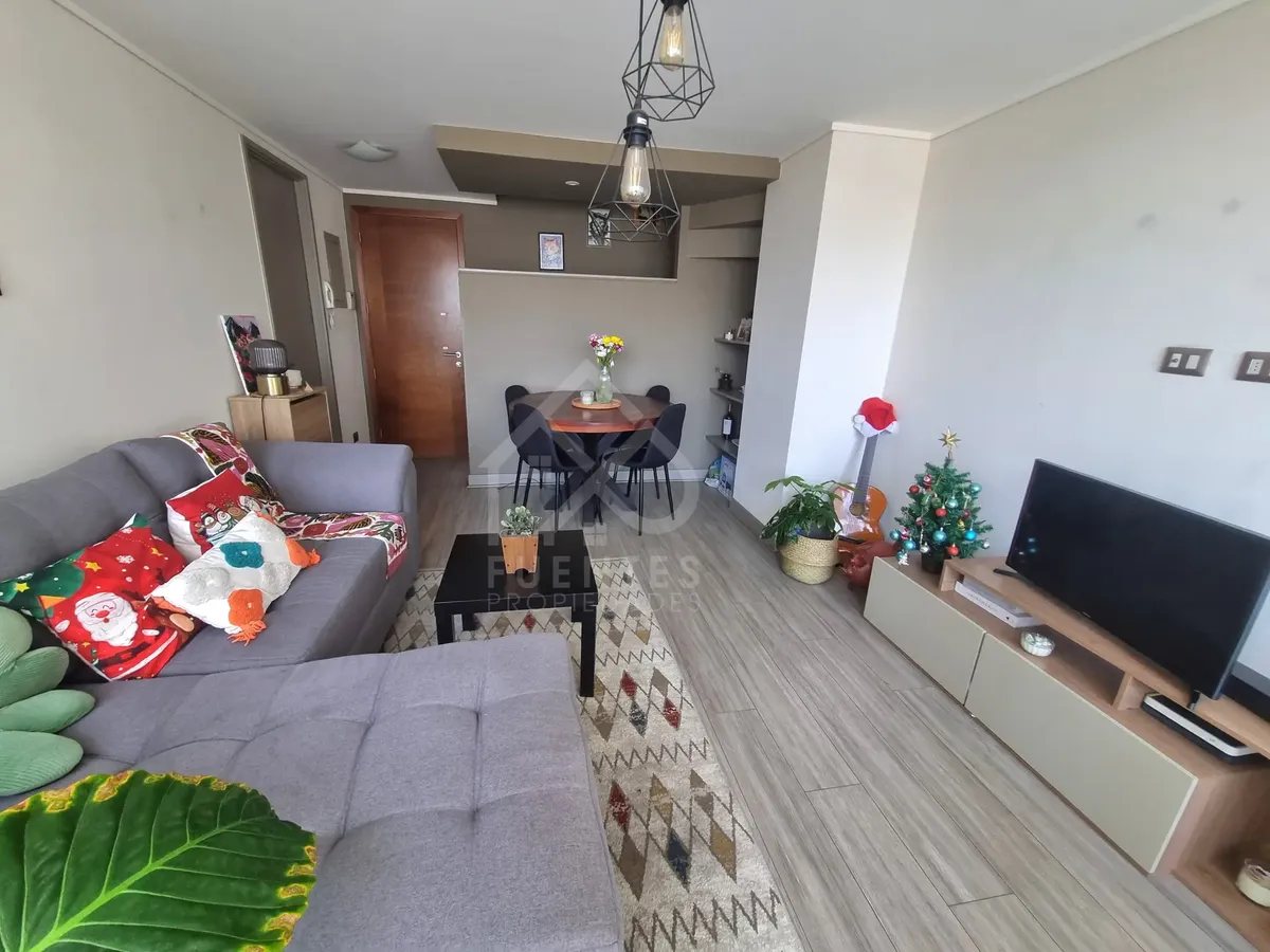 Imagen 2 de 30 de Duplex En Venta Con Excelente Conectividad- Seminario Ñuñoa