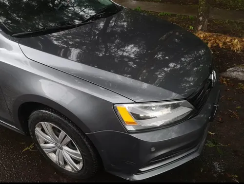 Volkswagen Jetta 2.0 Tiptronic At