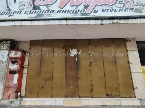 Carlos Colmenarez Alquila Local Comercial En Una De Las Zonas Con Mayor Trafico Vehicular Y Peatonal Consta De 40m Cuadrados Un Baño Y Todos Los Servicios Ideal Para El Desarrollo De Cualquier Activid
