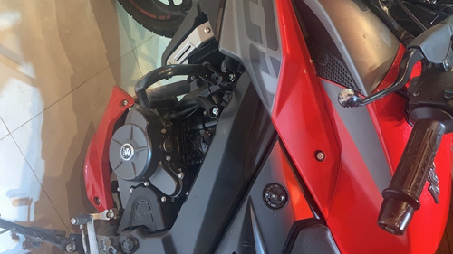 Rouser Ns 200