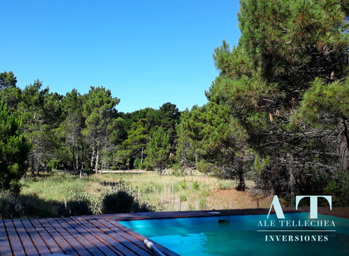 Casa En Venta Con Pileta, Quincho Y 3 Dormitorios Escriturable - Mar De Las Pampas