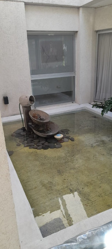 Dueño Directo. Vendo Casa Dueño Directo, Vende En El Canton , Casa Moderna De Diseño Minimalista A La Laguna Con 40m De Costa Propios, Parque Y Piscina Con Solarium