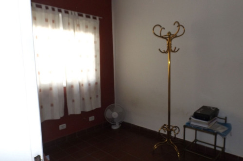 Imagen 10 de 20 de Casa De 4 Dormitorios En Barrio Inglés