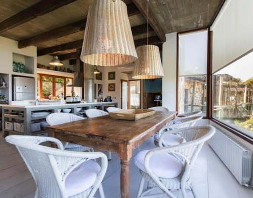 Casa En Venta De 6 Dormitorios En La Boyita