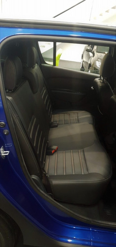 Imagen 6 de 25 de Renault Sandero Intens 1.6