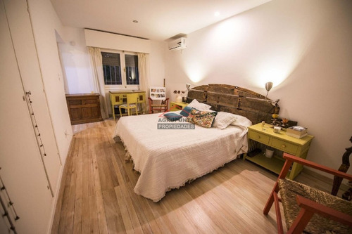 Casa En Pinares, 5 Dormitorios *- Ref: 4123