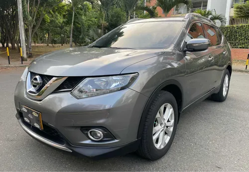 Nissan X-Trail 2.5 Advance