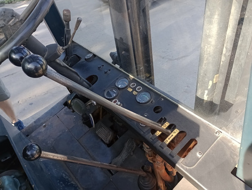 Imagen 12 de 12 de Autoelevador Yale 3,5 Ton - 95 Excelente
