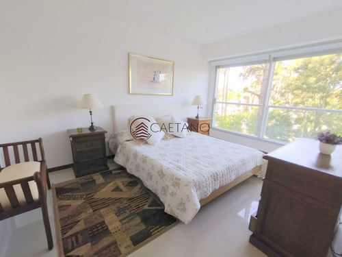 Imagen 12 de 26 de Venta De Apartamento 2 Dormitorios - Punta Del Este Roosevelt