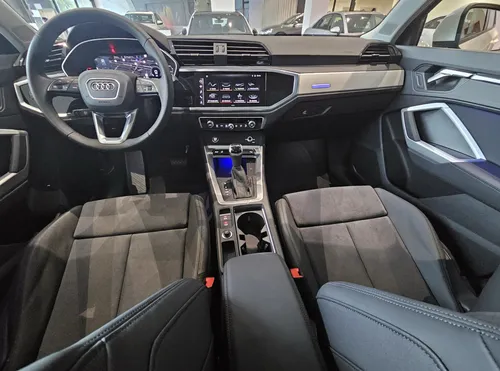 Audi Q3 1.4 35 Tfsi Ambition Plus