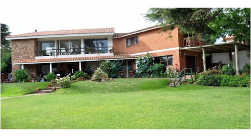 Imagen 2 de 29 de Casa En Mansa Para La Alquiler O Para Vivir Todo El Año.