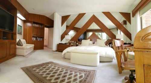 En Exclusiva!! Excelente Casa A La Venta De Un Solo Nivel !