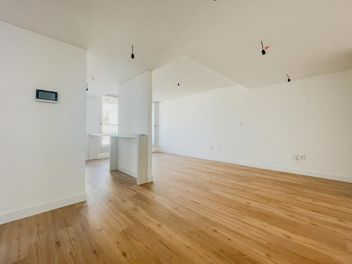 Venta De Apartamento 3 Dormitorios Con Terraza En Malvín