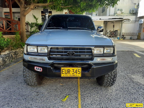 Toyota Burbuja 4x4