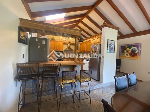 En Venta Casa Rebajada Uf 10.500 - 5 D Isla De Maipo