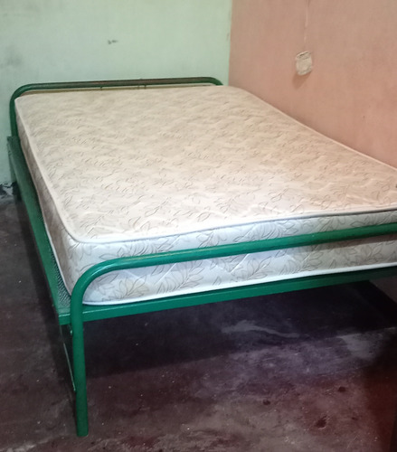 Cama Matrimonial Y Colchon Semi Ortopédico. Ancho 1,20 (Usado)