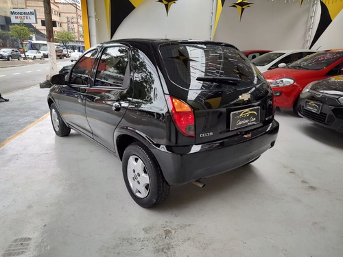Imagem 5 de 15 de Chevrolet Celta