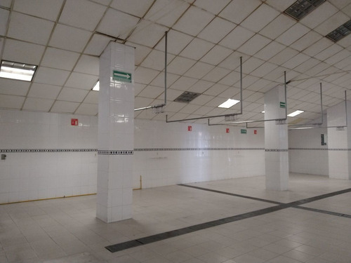 Imagen 2 de 11 de Bodega Comercial En Metepec