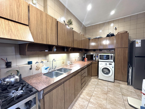Casa En Venta En La Plata