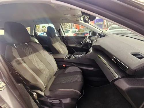 Peugeot 3008 1.6 Active At