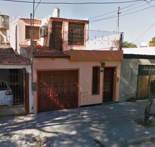 Venta Casa A Remodelar A Metros De Calle Belgrano