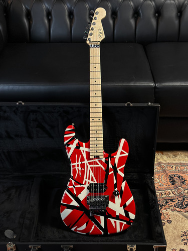 Guitarra Evh Striped Series Rbw Red Black White