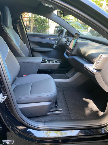 Volvo EX30 0.0 Core E40 (405 Km)