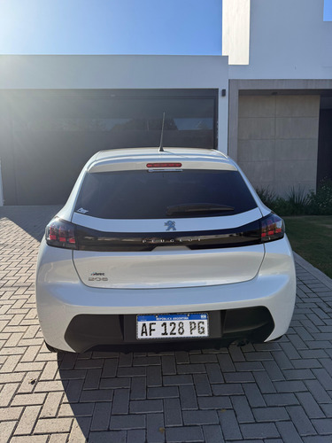Peugeot 208 1.6 Active Tiptronic