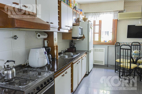 Imagen 11 de 29 de Venta Departamento / Semipiso De 4 Ambientes Con Balcon En Barrio Norte / Palermo