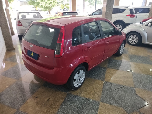 Imagem 5 de 11 de Ford Fiesta 2011 1.0 Flex 5p