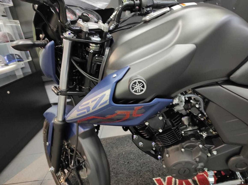 Imagen 2 de 6 de Yamaha Szrr 2.0 Modelo 2024
