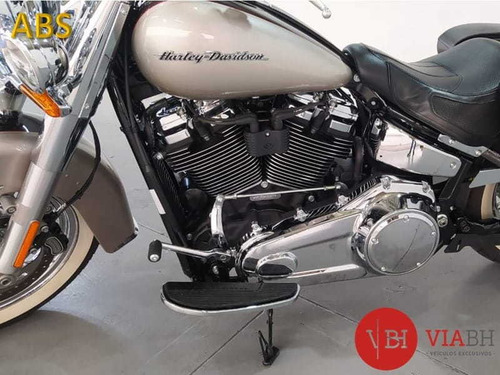 Harley-davidson Softail Deluxe Flde