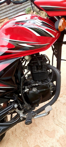Imagen 6 de 6 de Suzuki 2016 Suzuki