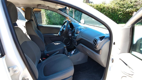 Fiat Palio ESSENCE 1.6 16V