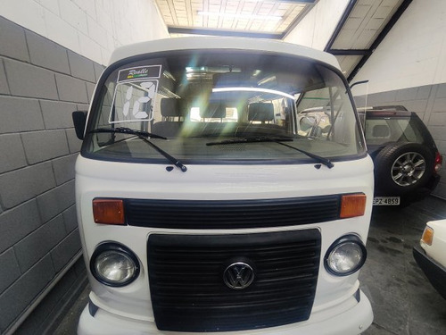 Volkswagen Kombi Kombi 1.4 MI STD 8V FLEX 4P MANUAL