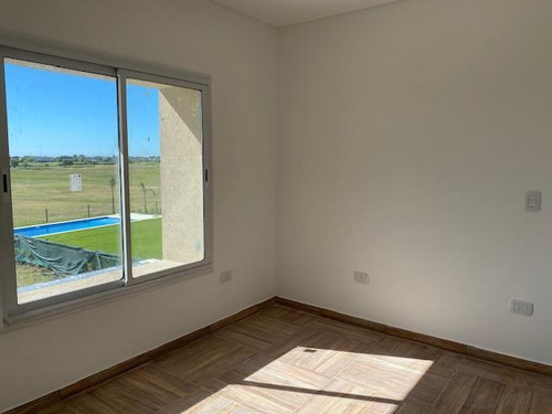 Imagen 17 de 30 de Casa En Venta Ubicado En El Cantón Golf, Escobar, G.b.a. Zona Norte