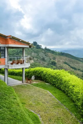 Casa Campestre En Arriendo Via Chinchina (279059917).