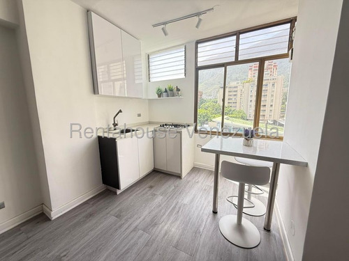 Se Vende Apartamento En Los Palos Grandes Mls #25-23426