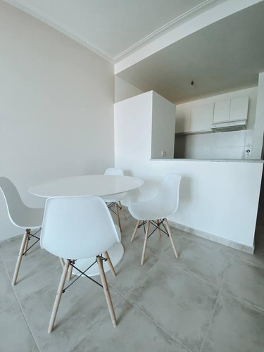 Imagen 1 de 19 de 1 Dormitorio - Balcon - 47 Mts - A Estrenar