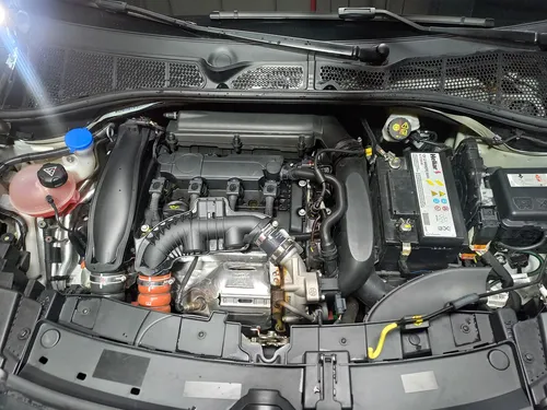 Citroen C4 Cactus Shine Turbo At