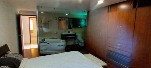 Imagen 24 de 24 de Grecia Nassaralianh Vende Apartamento En Residencia Siena, Las Chimeneas 0412-8669181