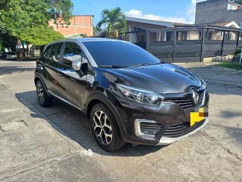 Renault Captur 2.0 Intens Automática