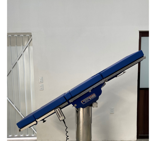 Mesa De Cirugía Skytron 6500 Elite Eléctrica (Usado)