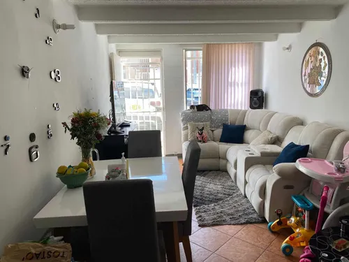 Casa En Venta En Rosa De Los Vientos Copacabana. Cod V13319