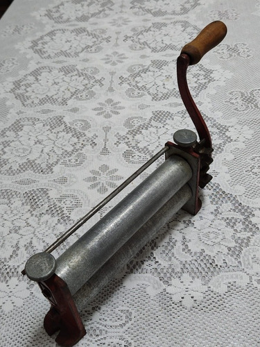 Cilindro Para Massa De Pastel Antigo Funcionando Perfeito (Usado)