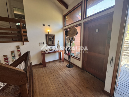 Amplia Y Cómoda Casa En Sd Tradicional